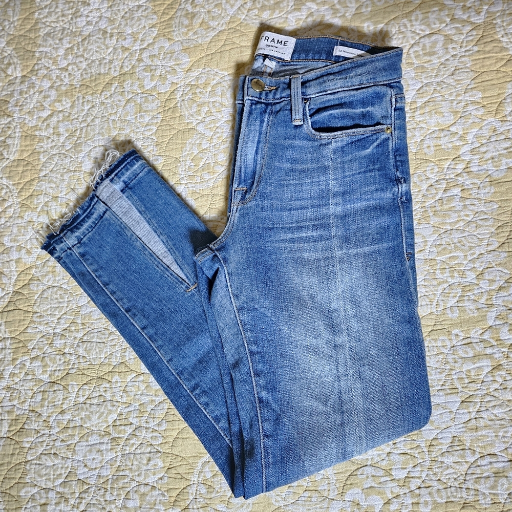 FRAME Denim Le Nouveau Straight Split Hem Jeans